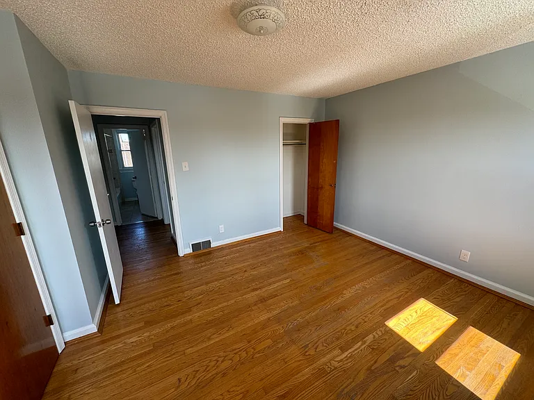 3054 Miller St — Photo 14