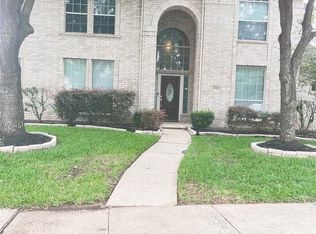 10510 Pulp Mill Ct, Sugar Land, TX 77498