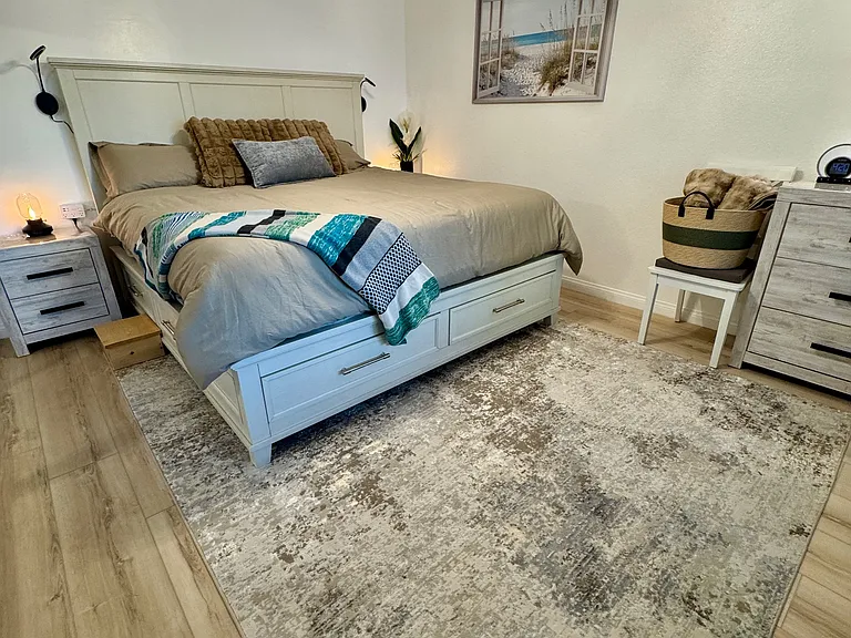 King Size Bed