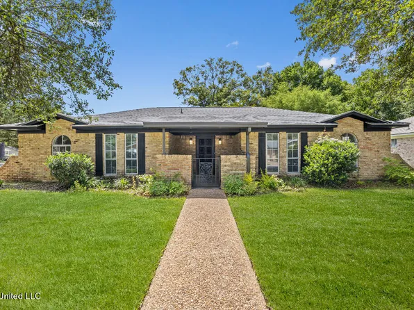3409 Nottingham Rd, Ocean Springs, MS 39564