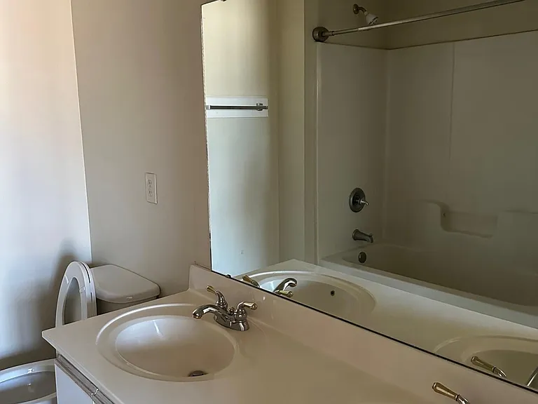 1264 Westridge Ct #A — Photo 13