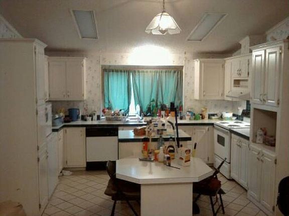 island kitchen