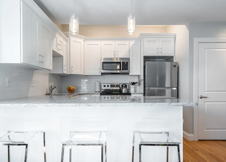 11-13 Plymouth St #3B — Photo 9