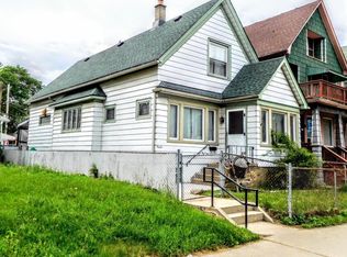 2155 S 24th St, Milwaukee, WI 53215