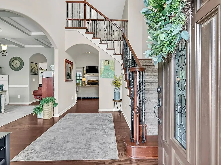 425 Carson Bailey Ct — Photo 5
