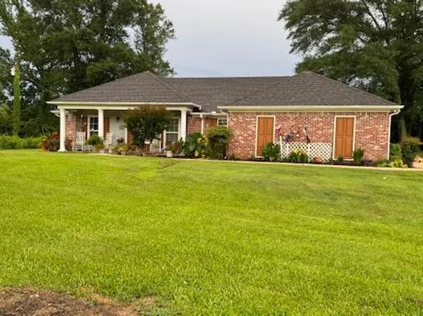11513 Old Jackson Rd, Forest, MS 39074