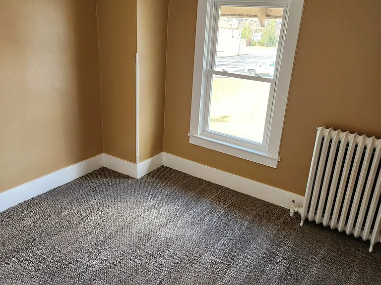 4607 James St #1 — Photo 10
