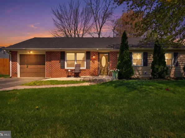 6142 Craig Ave, Bensalem, PA 19020