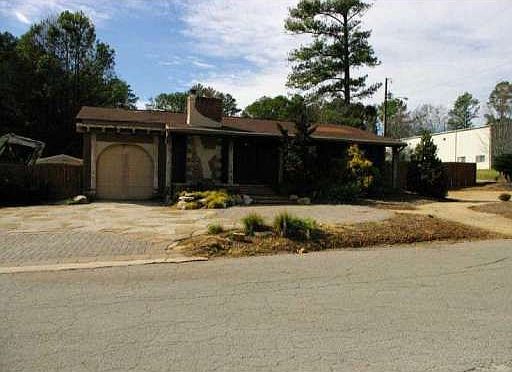 1st image of 4417 Winfred Dr
