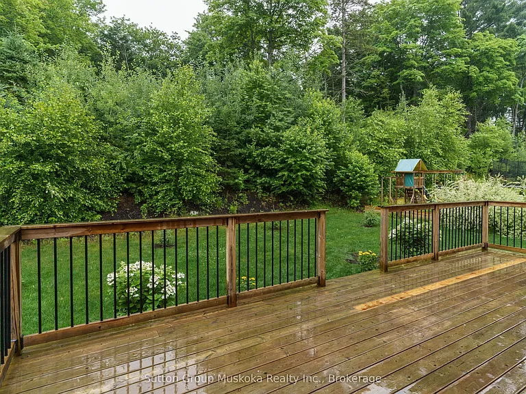 14 Braeside Cres — Photo 31