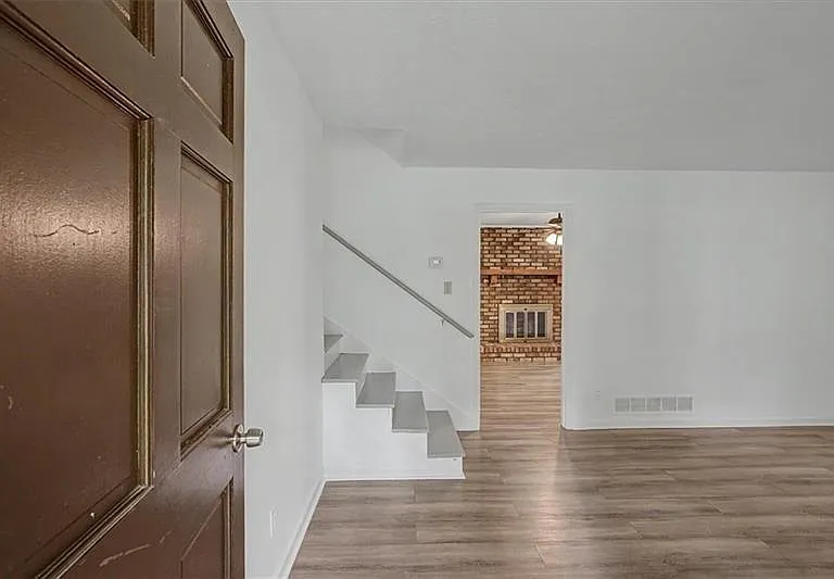 2985 Fredrick Dr — Photo 11