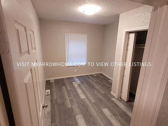 3rd image of 7102 College Ave