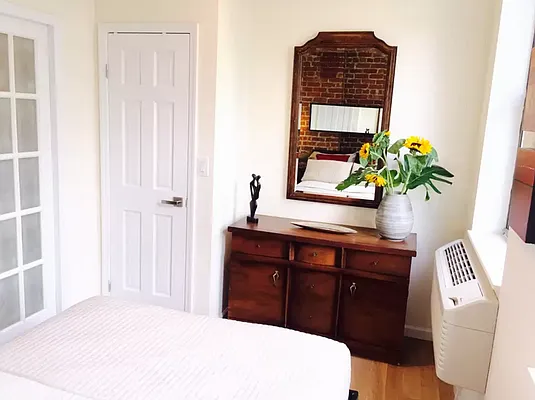 Rented by Michael Alvandi, LREB | media 8