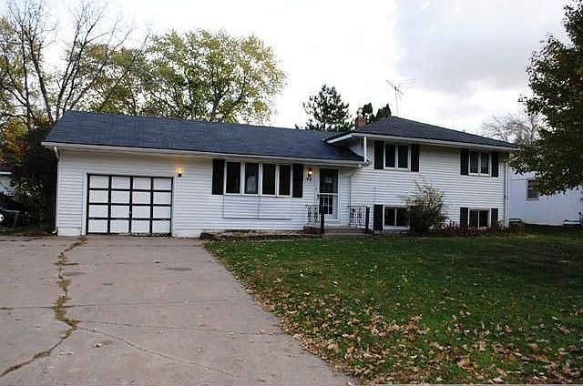 1st image of 42 Dennis Ln N