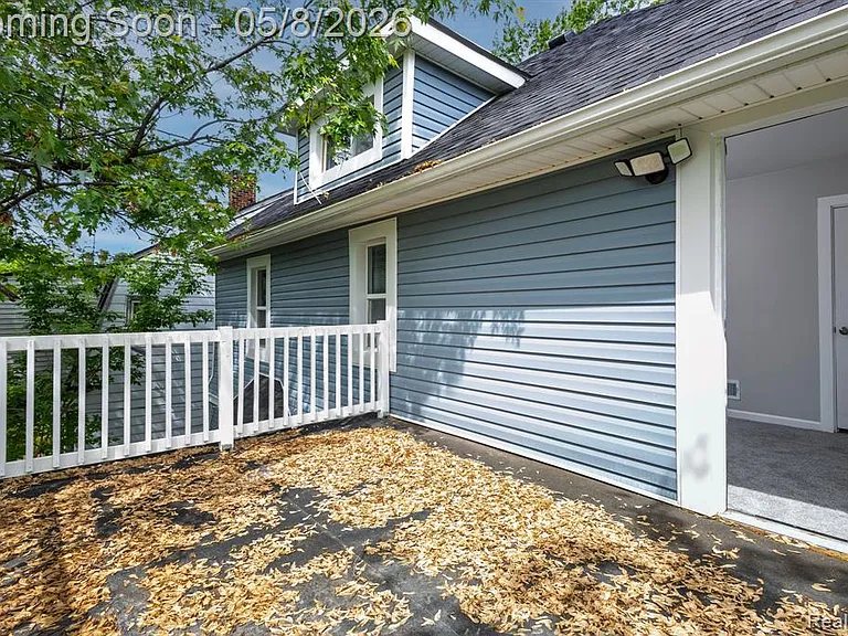 120 Woodland St — Photo 55