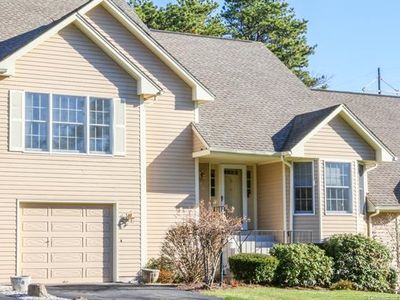 39 Dartmoor #39, Enfield, CT, 06082