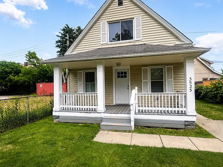 3525 Bosworth Rd — Photo 2