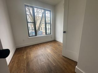 1915 Palmetto St #1R, Ridgewood, NY 11385