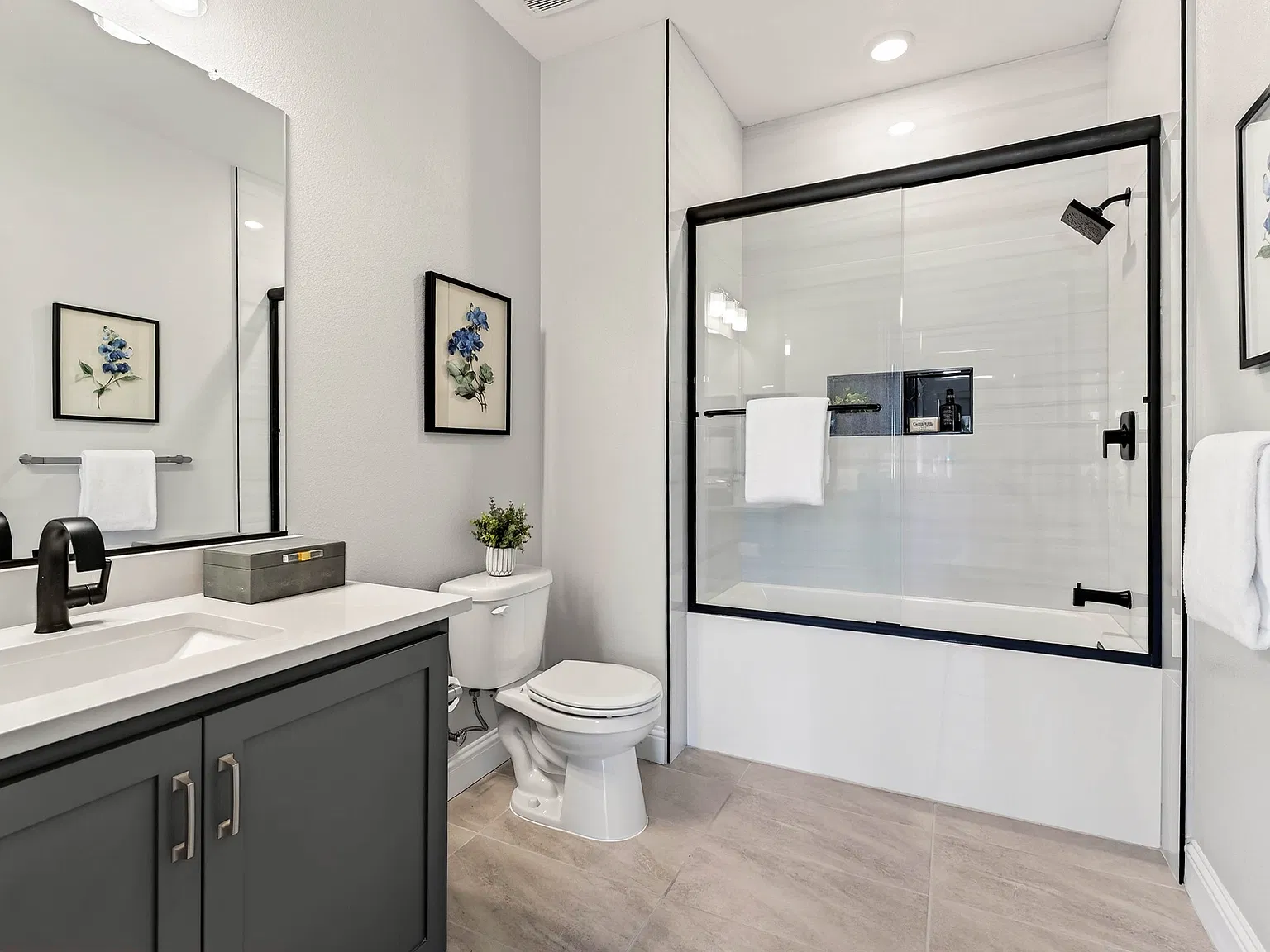 3 bed, 1912 sqft, $7,250 — Photo 3