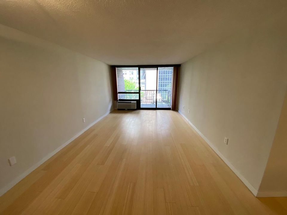 1st image of 233 S 6th St APT 605