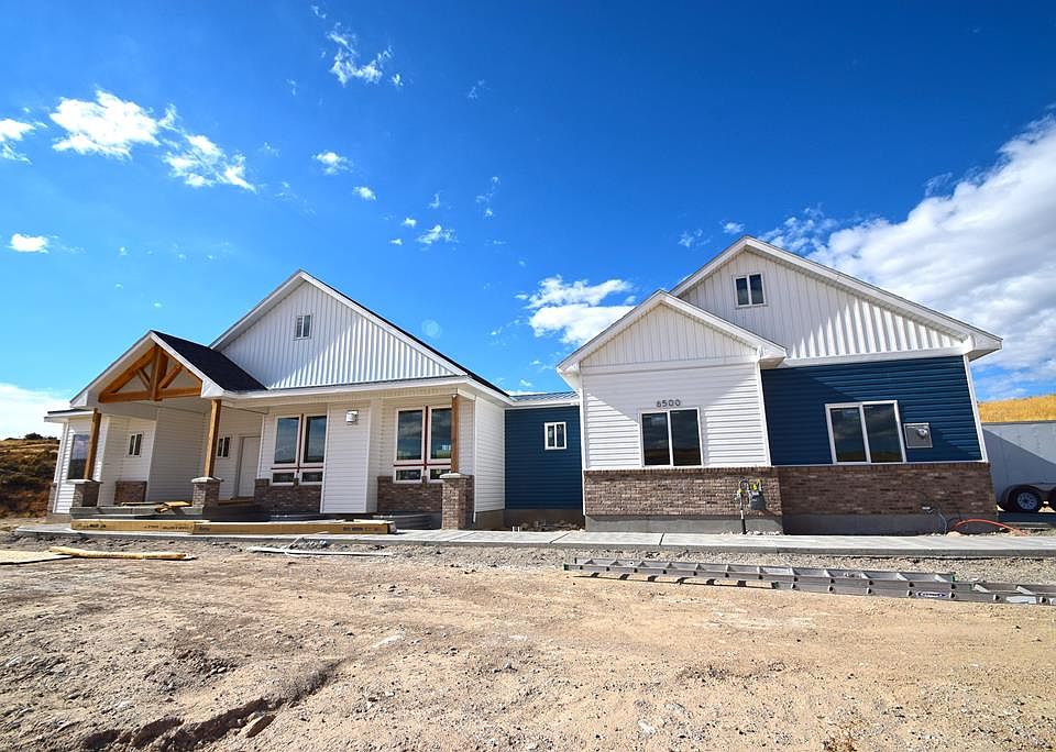 1st image of 6500 High Willow