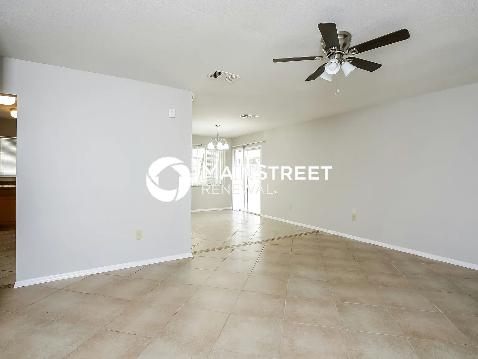 2680 Roxbury Circle — Photo 2