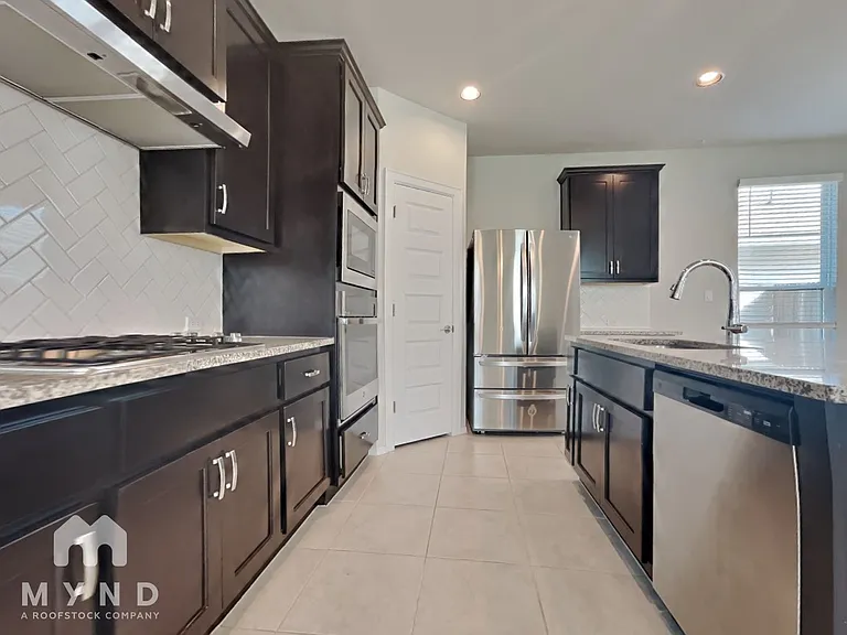 160 Heather Glen Way — Photo 8