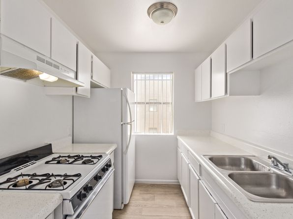 222 E Cody Dr APT 117