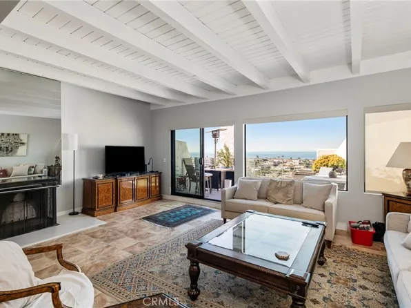 736 Gould Ave Unit 13, Hermosa Beach, CA 90254