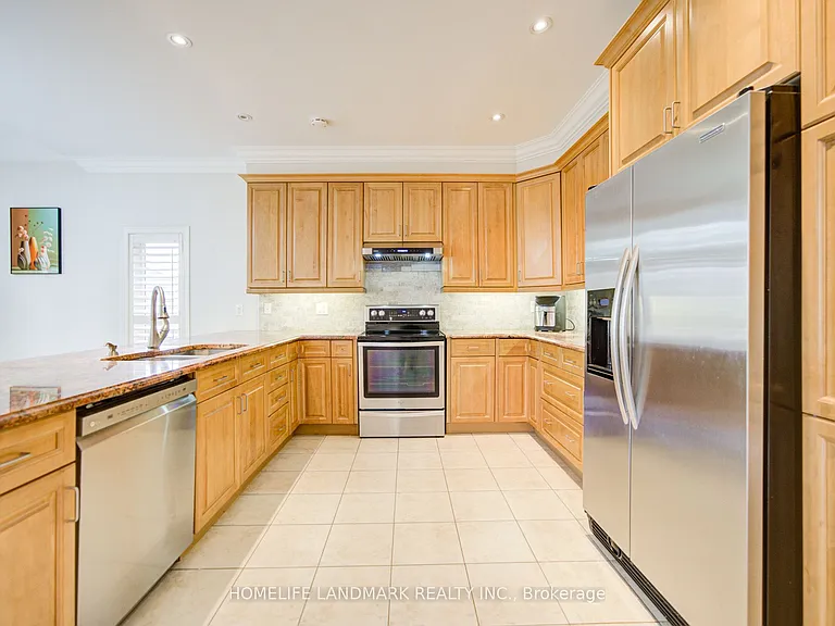 2323 Awenda Dr — Photo 16