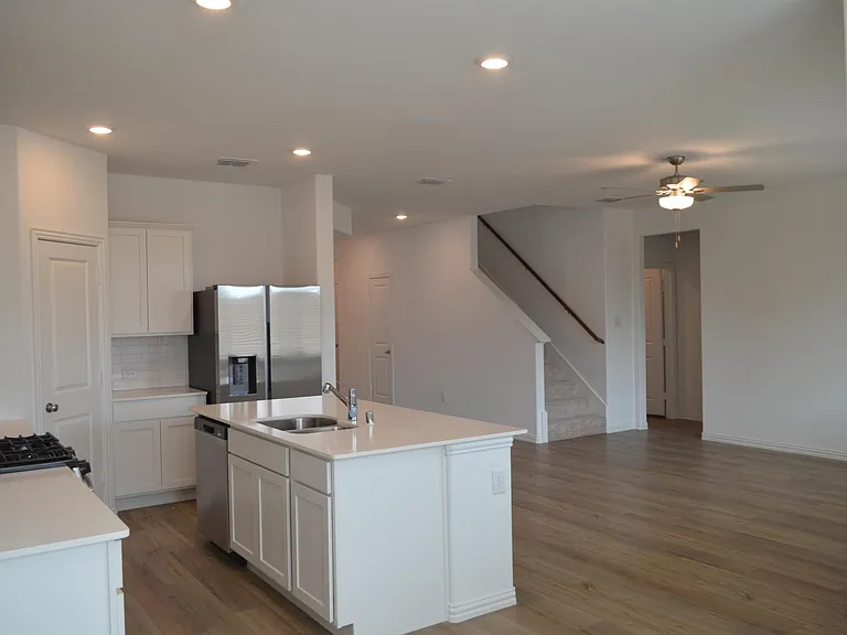 7924 Lindheimer Ln — Photo 11