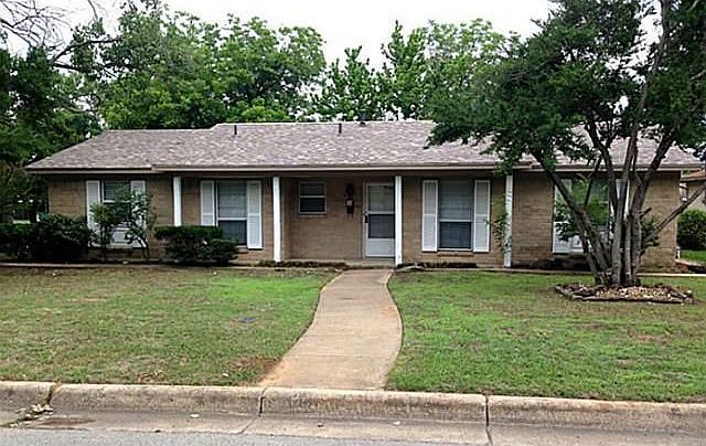 1st image of 7464 Beckwood Dr