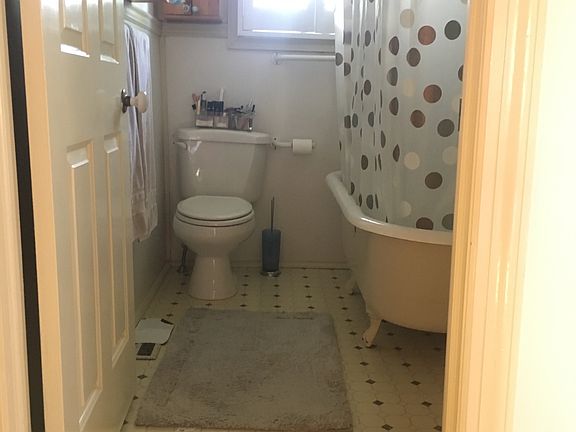 Full bath