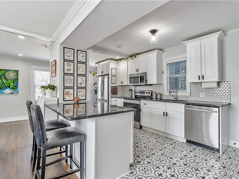 4244 Holmes St — Photo 14