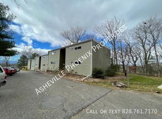 25 Howland Rd #B1, Asheville, NC 28804