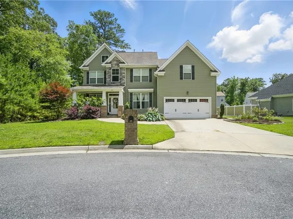 517 Taryn Ct, Chesapeake, VA 23320