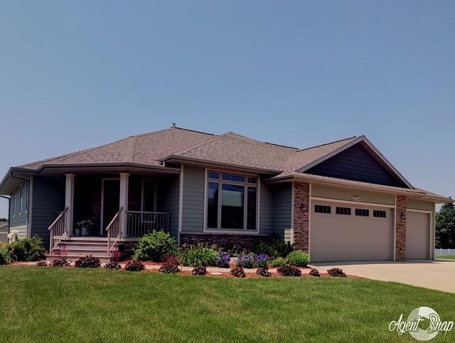 1st image of 2714 Keokuk Ave