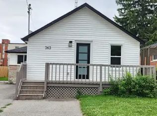363 Adelaide Ave W #2, Oshawa, ON L1J2R7
