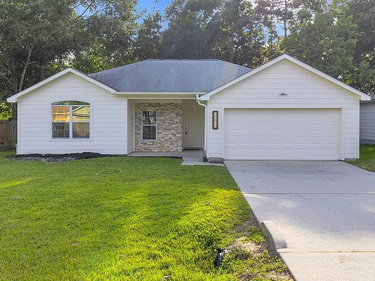 16413 Danika Oak Dr — Photo 1