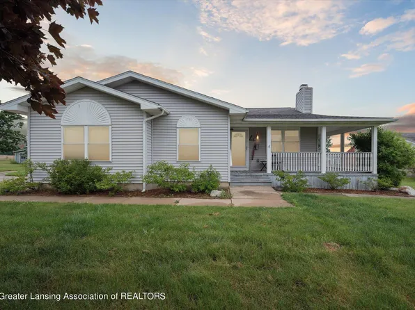 1500 N Cochran Rd, Charlotte, MI 48813