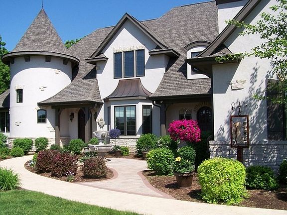 2nd image of 2510 Chatham Ln
