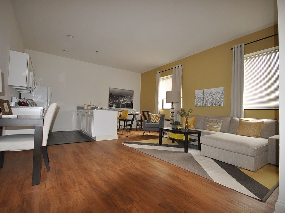 1st image of 1500 N 15th St APT 406