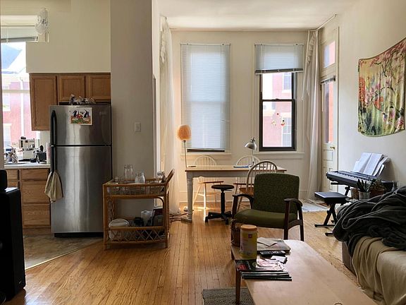 2nd image of 1532 Spruce St #Arevea4hn