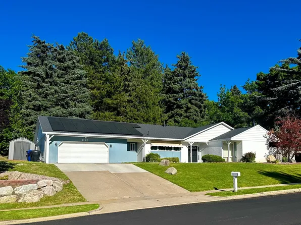 1115 S Canyon Crest Dr E, Bountiful, UT 84010