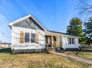 1001 Market St, Worthington, KY 41183