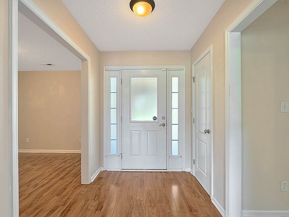 3rd image of 113 Imogene Way NW
