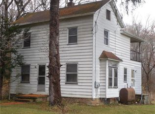 2350 S Keel Ridge Rd, Hermitage, PA 16148