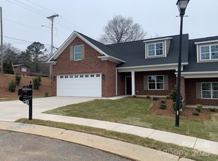 120 Abbington Ln, Shelby, NC 28150