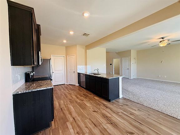 2nd image of 1044 Maidenhair Ln #1044