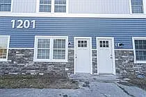 1201-1205 E Grand Ave #A-H — Photo 2